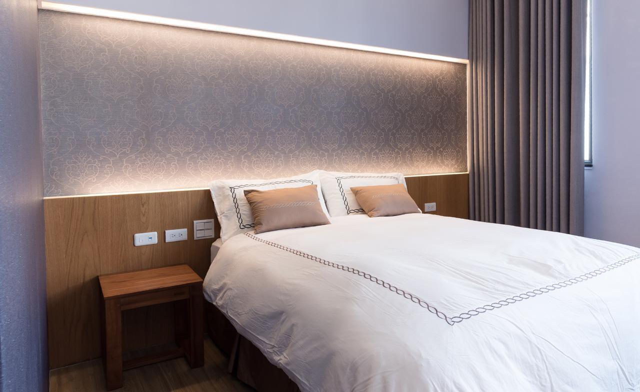 Tianli Hotel Tainan Exterior photo
