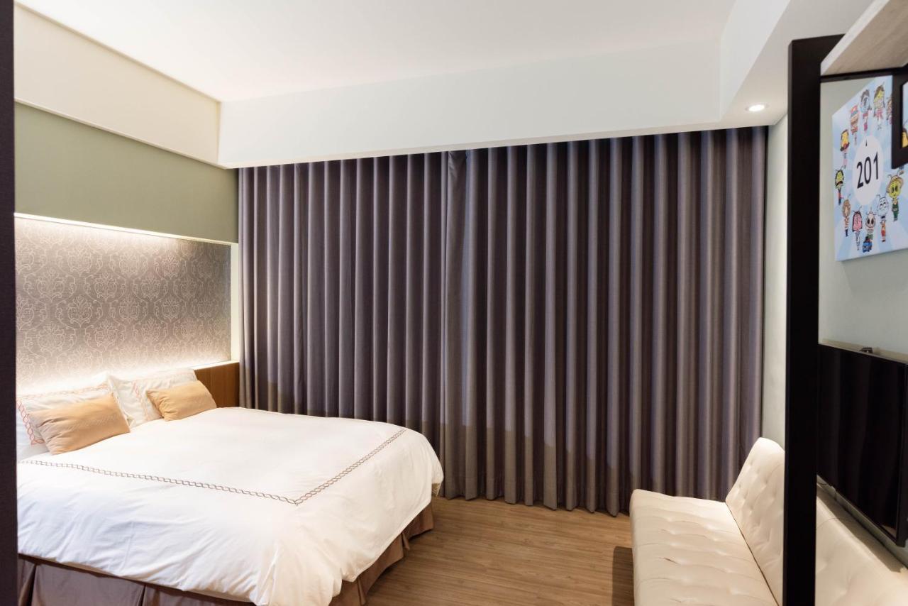 Tianli Hotel Tainan Exterior photo